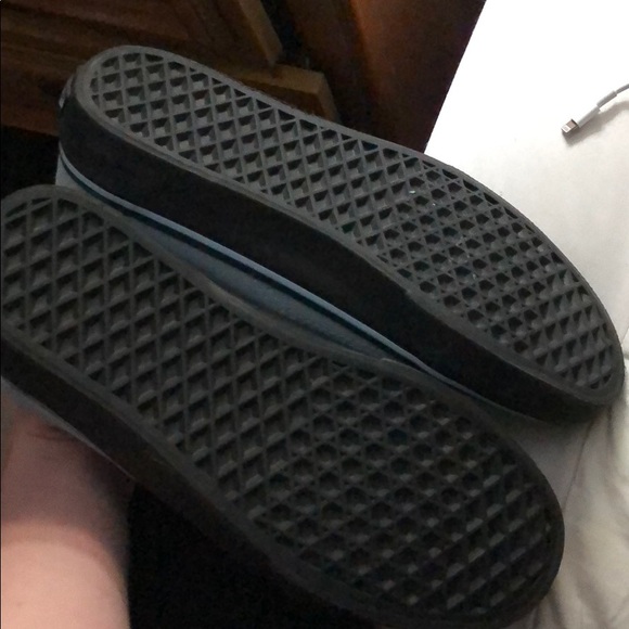 VANS size 7.5 - Picture 3 of 4